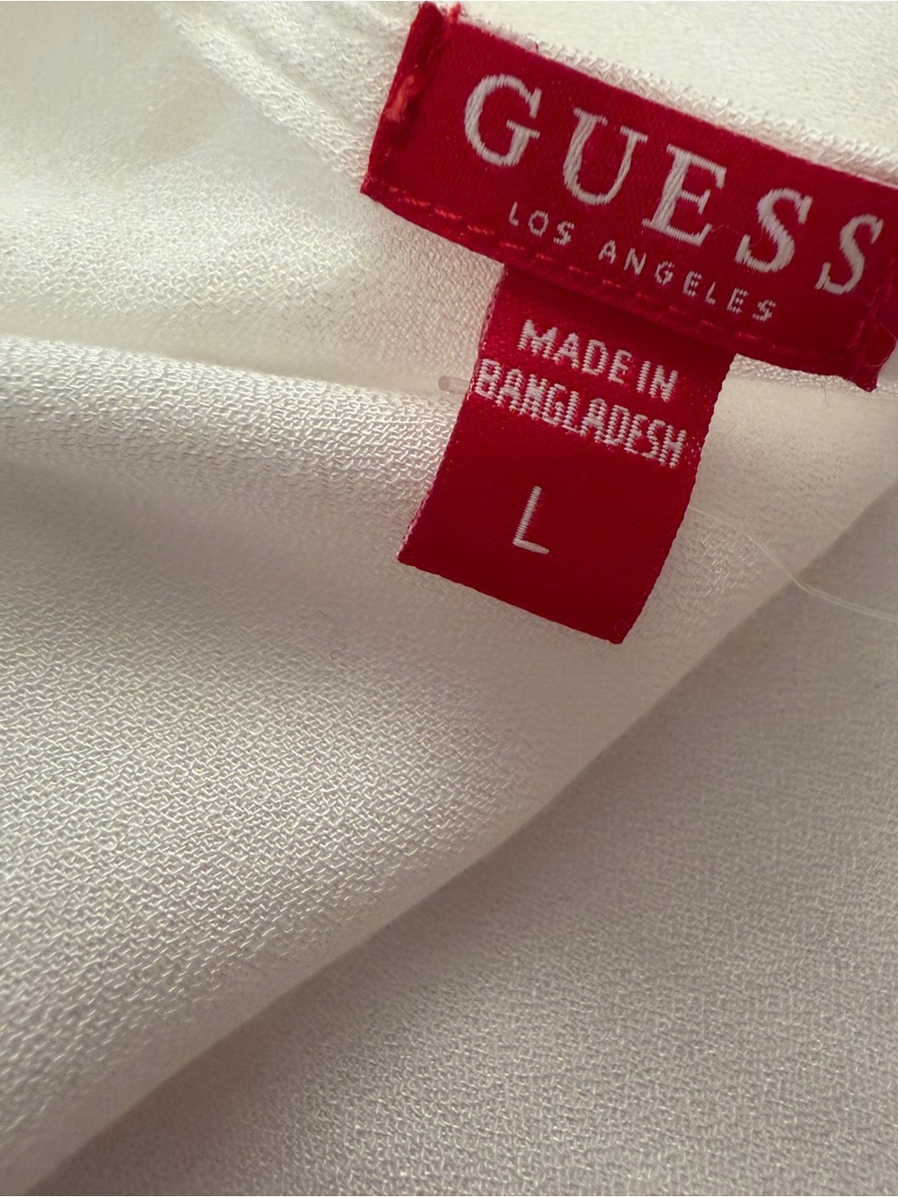 Guess Ladies white cape sleeve popover blouse - Size Large-NWT - Picture 10 of 11
